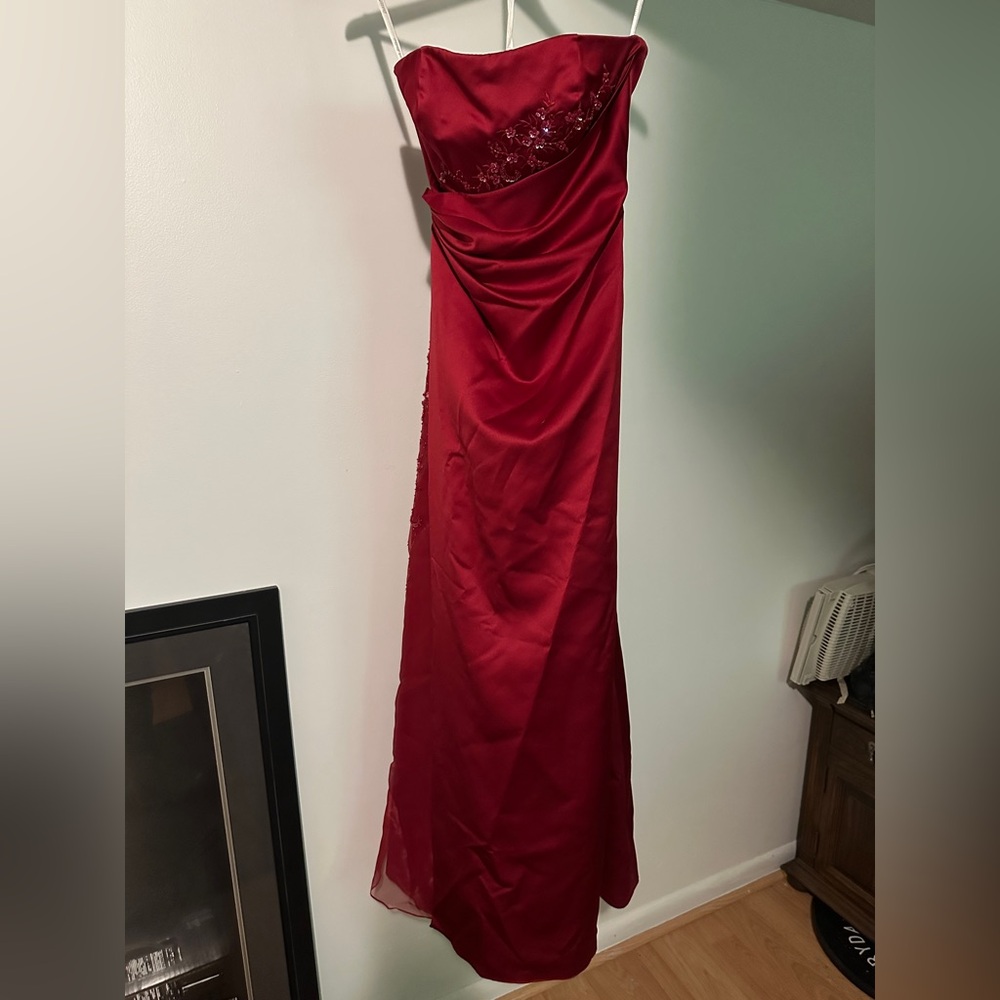 Burgundy prom or bridesmaid dress - David’s Bridal